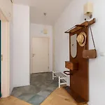 Rent Like - Solec 101 * Warszawa