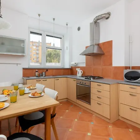 Otel Rent Like - Solec 101 Varşova